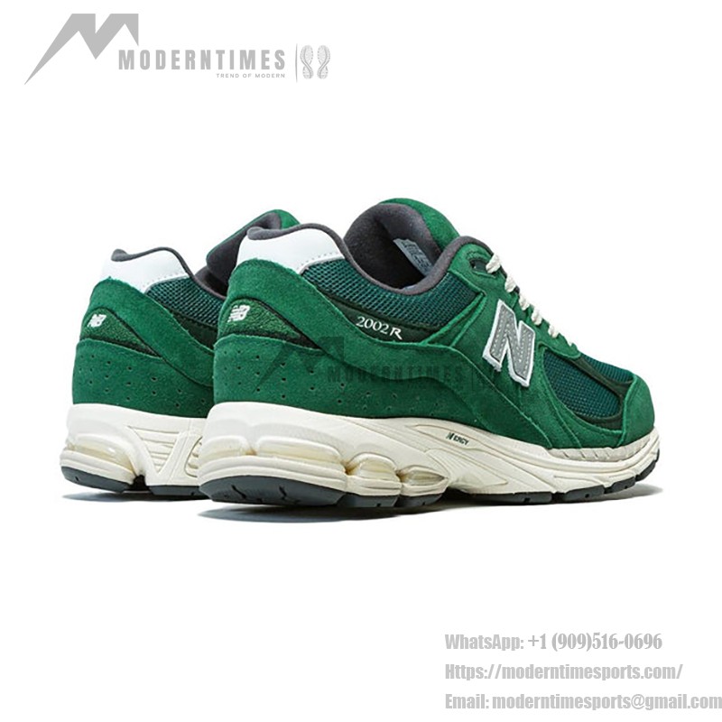 New Balance 2002R Suede Pack Forest Green M2002RHB Sneaker – Suede and Mesh Design