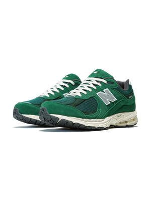 New Balance 2002R Suede Pack Forest Green M2002RHB – 究極の快適さとスタイルを提供するプレミアムスエード＆メッシュスニーカー