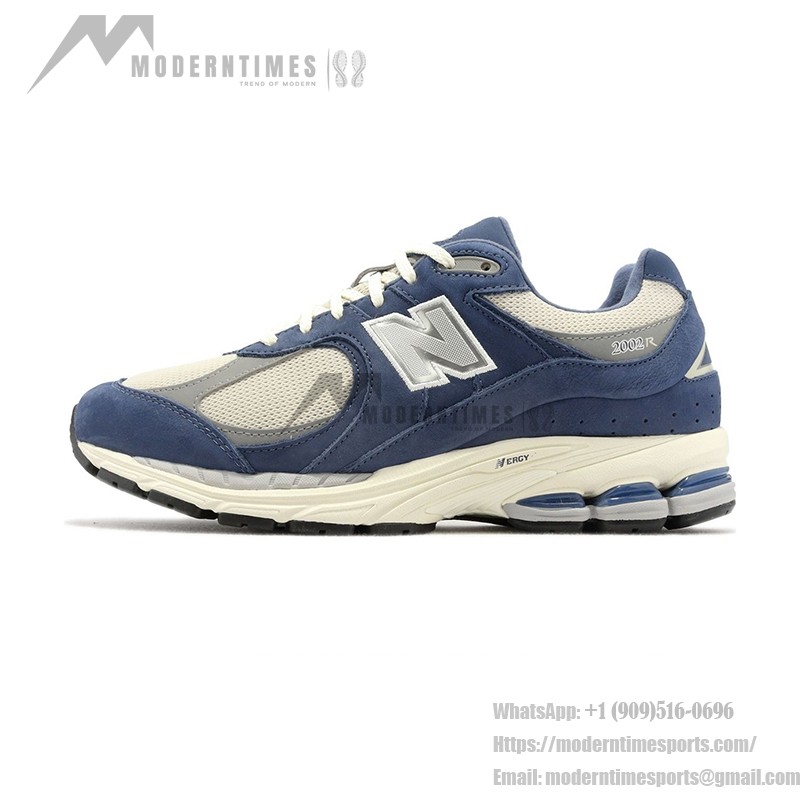 New Balance 2002R Vintage Indigo M2002RHR スニーカー – スエードとメッシュデザイン