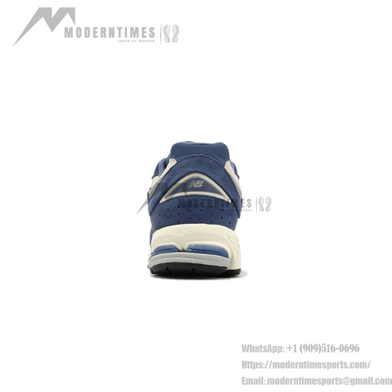 New Balance 2002R Vintage Indigo M2002RHR Sneaker – Suede and Mesh Design