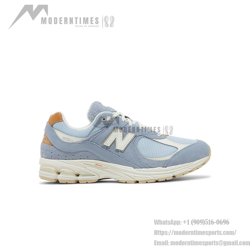 New Balance 2002R Wet Blue M2002RSD Sneaker – Suede and Mesh Design