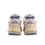 New Balance 2002R x Hype DC Native Dynamics M2002RHE Sneaker – Suede and Mesh Design