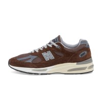 New Balance 991v2 Made in England Pinecone U991BR2 – Premium Suede & Mesh Sneakers for Comfort and Retro Style