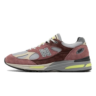 New Balance 991v2 Made in UK Rosewood U991MG2 – Premium Suede & Mesh Sneaker für Retro-Stil und Komfort