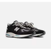 New Balance 991v2 Made in UK Black Grey U991BK2 – Premium Suede & Mesh Sneakers for Comfort and Style