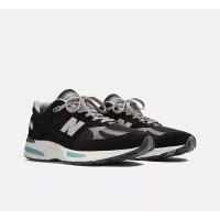 New Balance 991v2 Made in UK Black Grey U991BK2 – Premium Suede & Mesh Sneakers for Comfort and Style