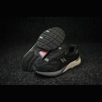New Balance M992BL Black Sneakers Front View – Unisex NB992 Running Shoes