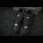 New Balance M992BL Black Sneakers Front View – Unisex NB992 Running Shoes