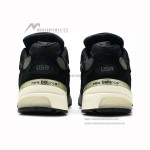 New Balance M992BL Black Sneakers Front View – Unisex NB992 Running Shoes