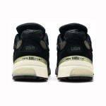 New Balance M992BL Black Sneakers – NB992 Series Lifestyle Shoe New Balance M992BL Black Sneakers Front View – Unisex NB992 Running Shoes