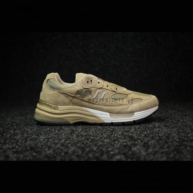 New Balance M992TN Brown Sneakers Front View – Unisex NB992 Running Shoes