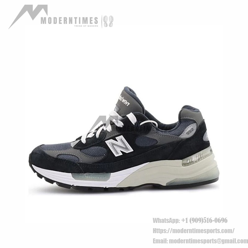 New Balance M992GG Navy Blue & Dark Grey Lifestyle Running Shoes New Balance M992GG Navy Blue and Dark Grey Sneakers Front View