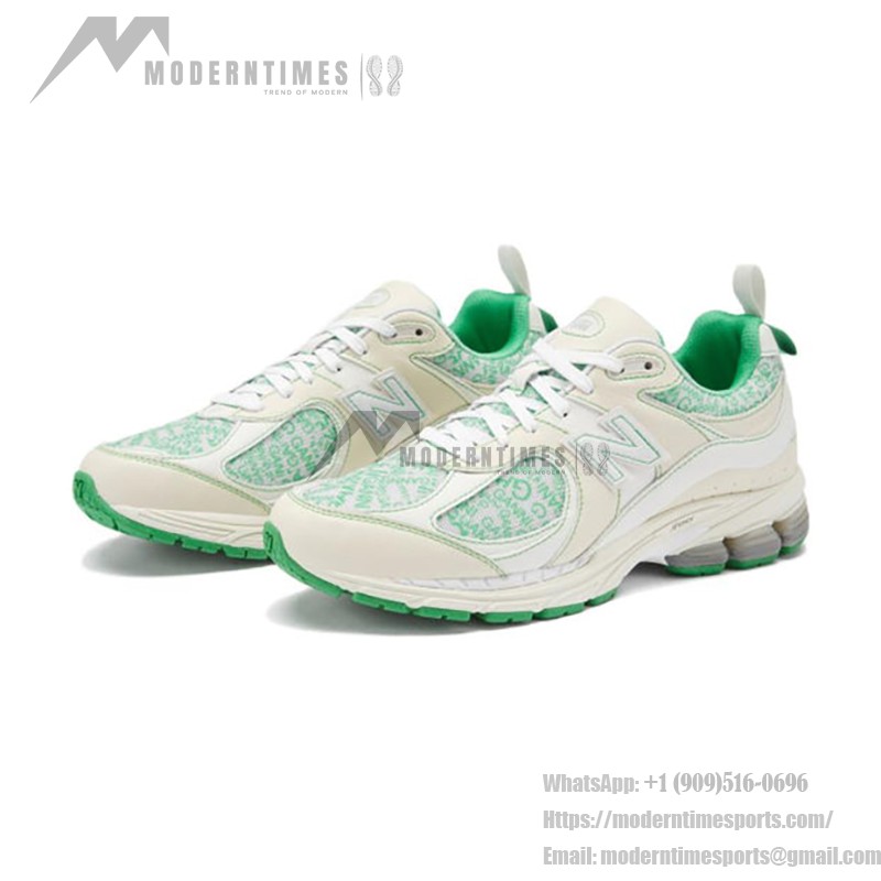 New Balance GANNI x 2002R Turtledove M2002RGC Sneaker – Suede and Mesh Design with Green Accents