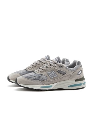 New Balance 991v2 Made in UK U991GL2 – プレミアムグレーのスエードとメッシュスニーカーで快適さとスタイル