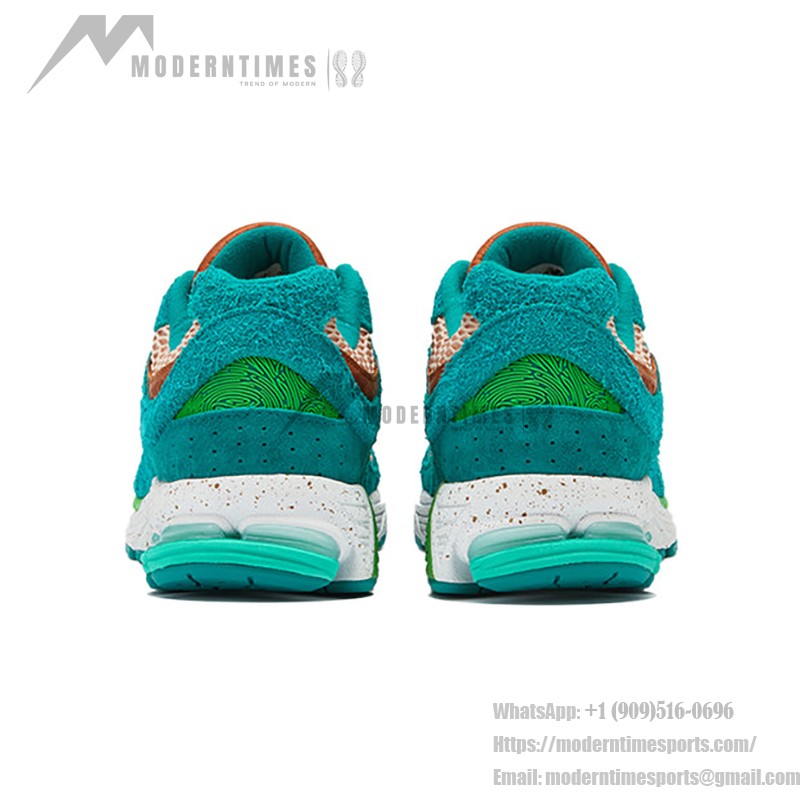 New Balance Salehe Bembury x 2002R 'Water Be The Guide' ML2002RJ 스니커즈 – 청록색과 녹색 스웨이드 메쉬 디자인