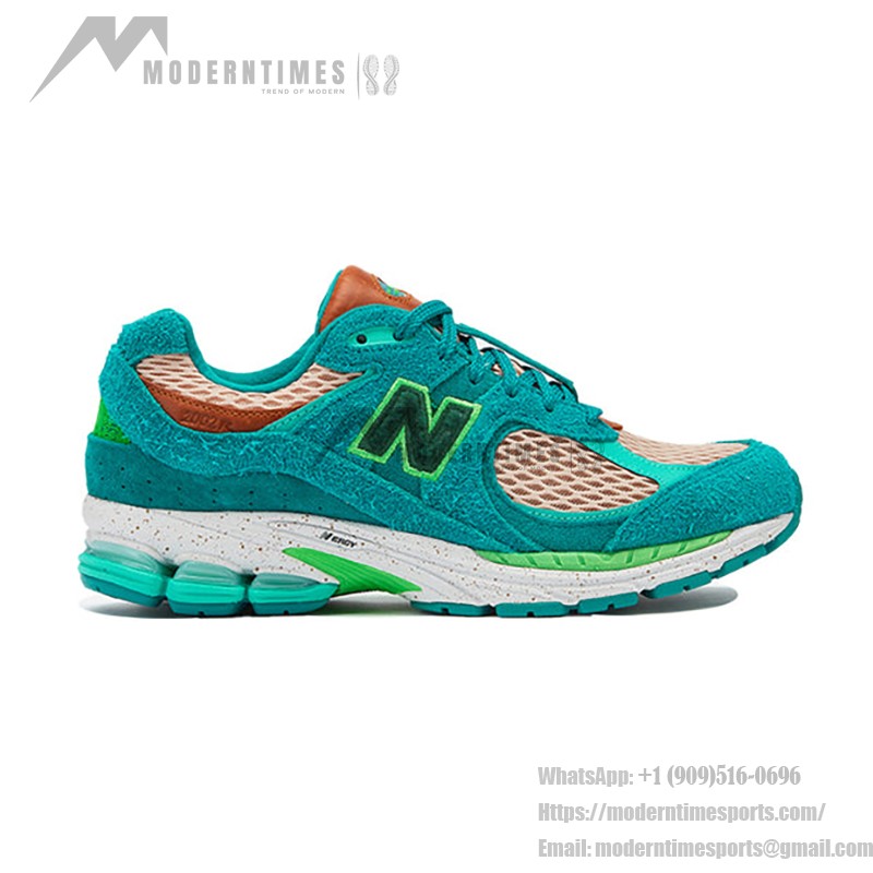 New Balance Salehe Bembury x 2002R 'Water Be The Guide' ML2002RJ スニーカー – ターコイズとグリーンのスエードメッシュデザイン