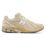 New Balance x AURALEE 1906R 본 화이트 모하비 데저트 레트로 러닝화 – 스타일리시하고 편안한 신발