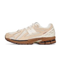 New Balance x Randomevent 1906R "The Sweetness of Kin" M1906RRE レトロランニングシューズ – プレミアムコラボ, スタイリッシュ & 快適, 軽量 & 通気性抜群