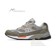 New Balance x WTAPS 992 Made in USA – Olive Drab Suede & Mesh Sneakers for Premium Comfort and Style