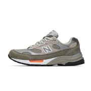 New Balance x WTAPS 992 Made in USA – プレミアムオリーブドラブスエード＆メッシュスニーカー