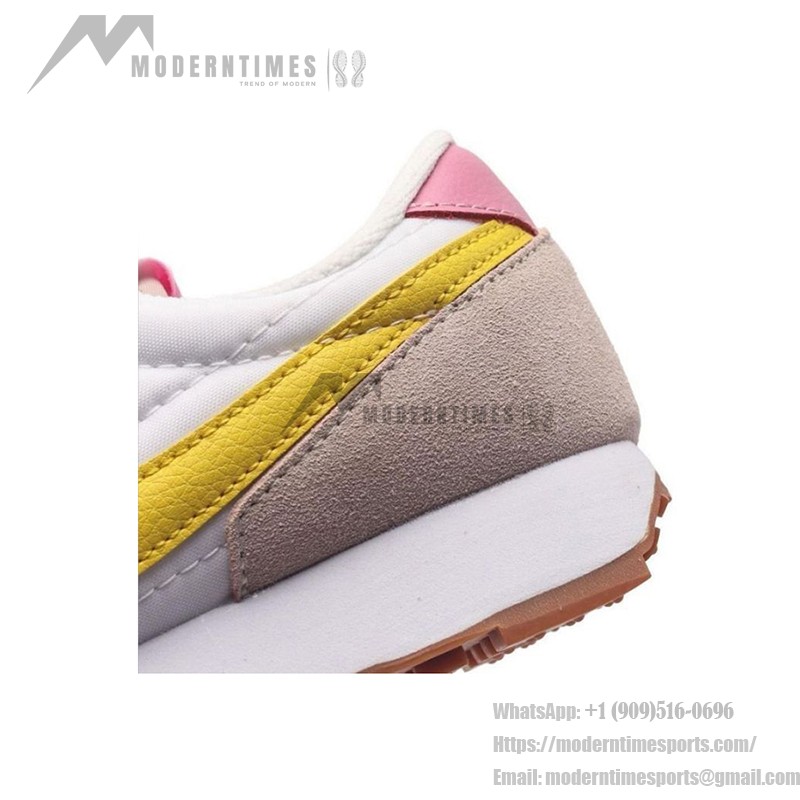 Nike Daybreak CK2351 women's vintage sneakers in yellow and ivory