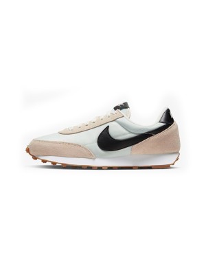 Nike Daybreak CK2351: Elegant Monochrome Sneakers with Signature Swoosh