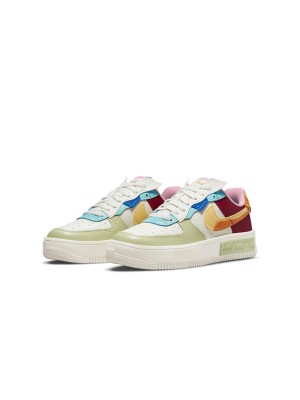 Nike Air Force 1 Fontanka 'St. Petersburg Raves' DO6719-100 - カラフルなパッチワーク アート風ロートップスニーカー