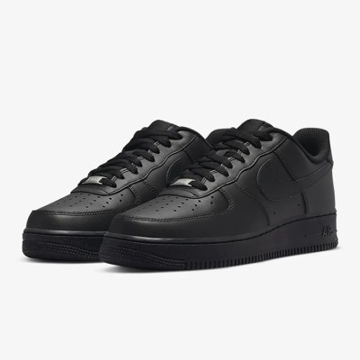 Nike Air Force 1 Low 'Triple Black' - Elegante Schwarze Sneaker für einen Mutigen, Minimalistischen Stil | CW2288-001