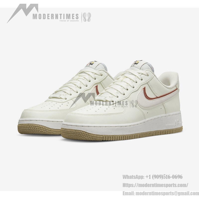 Nike Air Force 1 Low '82 - Cream Sneakers with Clay Accents for a Vintage Look