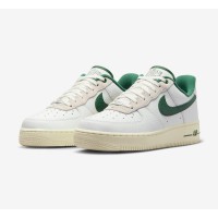 Nike Air Force 1 Low 'Command Force' - White Sneakers with Green Swoosh & Retro Style for a Classic Look | DR0148-102