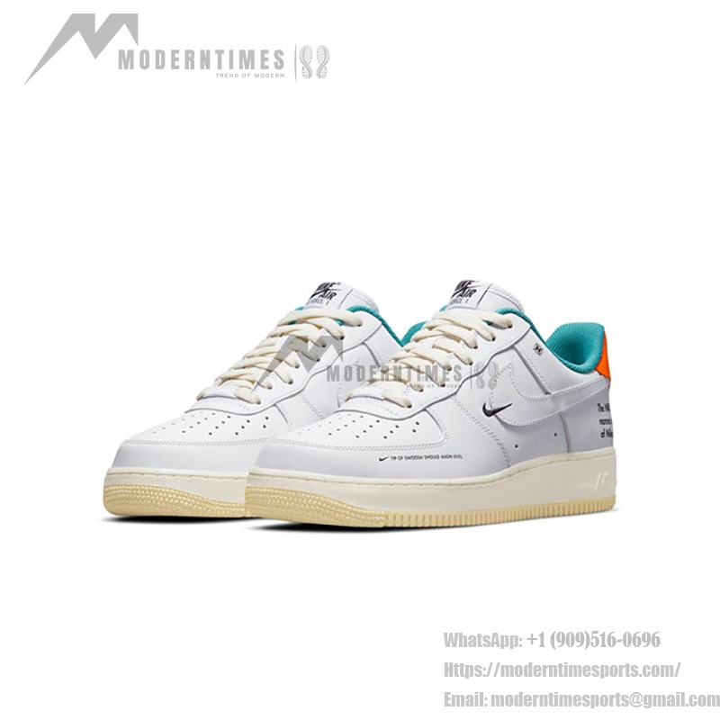 Nike Air Force 1 Low "Next Nature" DM0970-111 오렌지와 그린 포인트가 있는 흰색 스니커즈