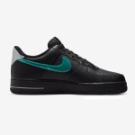 Nike Air Force 1 Low FD0654-001 - 黒レザースニーカー、エメラルドグリーンのスウッシュ付き