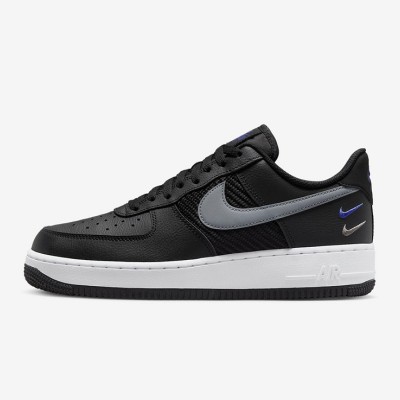 Nike Air Force 1 Low FD0666-001 - Schwarze Ledersneaker mit Doppelten Grauen Swooshes & Blauen Details für Modernen Street Style