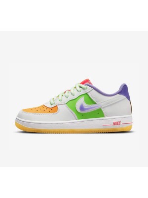 Nike Air Force 1 Low GS FD1036-100 - 半透明スウッシュが特徴のビビッドなマルチカラーのスニーカー | 洗練されたストリートスタイル