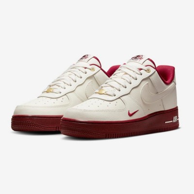 Nike Air Force 1 Low "Team Red" DQ7582-100 - Timeless White Sneakers with Burgundy Accents & Classic Style