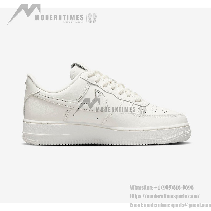 Nike Air Force 1 Low WMNS "Sail" sneakers in monochrome white for women