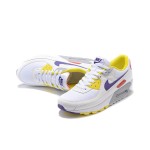 Nike Air Max 90 DA8726-100 - Weiße Sneaker mit Gelben, Lila und Roten Akzenten