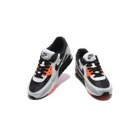 Nike Air Max 90 DC9845-100 - グレー、ブラック＆オレンジスニーカー、斑点模様のミッドソール付き | 大胆な快適さとダイナミックなスタイル