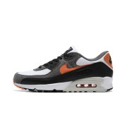 Nike Air Max 90 DM0029-101 - Graue, Schwarze & Weiße Sneaker mit Kräftigen Orangen Akzenten | Mutiger Komfort & Stil