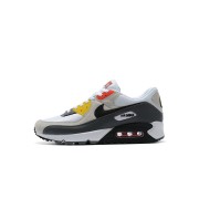 Nike Air Max 90 DM8151-100 - Weiße, Graue & Schwarze Sneaker mit Roten & Gelben Akzenten | Ikonischer Stil & Komfort