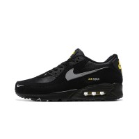 Nike Air Max 90 DO6706-001 - Schwarze Sneaker mit grauem Swoosh und gelben Akzenten | Eleganter Stil & maximaler Komfort