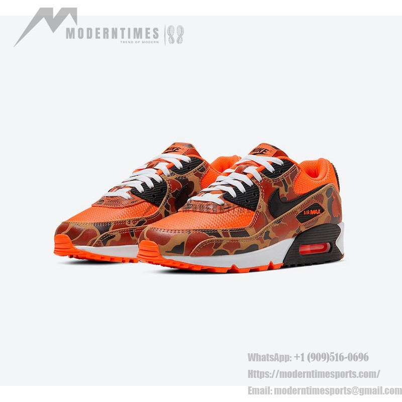 생동감 넘치는 오렌지 톤과 카모플라주 프린트가 특징인 Nike Air Max 90 'Orange Camo' CW4039-800