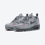 Nike Air Max 90 Surplus DC9389-001 - 頑丈なデザインのウルフグレー スニーカー