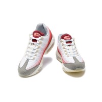 Nike Air Max 95 DM0012-600 남성용 러닝화 | 스타일리시한 빨간색 색상 조합 | 편안한 에어 쿠션 스니커즈, 일상 착용과 운동에 적합