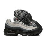 Nike Air Max 95 DQ3979-001 Schwarz-Graue Gradient Sneaker mit Luftkissen-Technologie