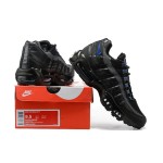 Nike Air Max 95 Essential DM9104-001 Schwarz-Blau Sneaker mit Luftkissenkomfort