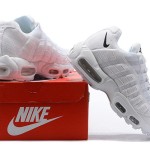 Nike Air Max 95 Essential CK7070-100 ホワイト＆ブラック スニーカー 側面図