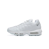 Nike Air Max 95 'Jewel - White' FN7273-100 – エアマックスクッションとプレミアムデザインを備えたクラシックホワイトランニングシューズ