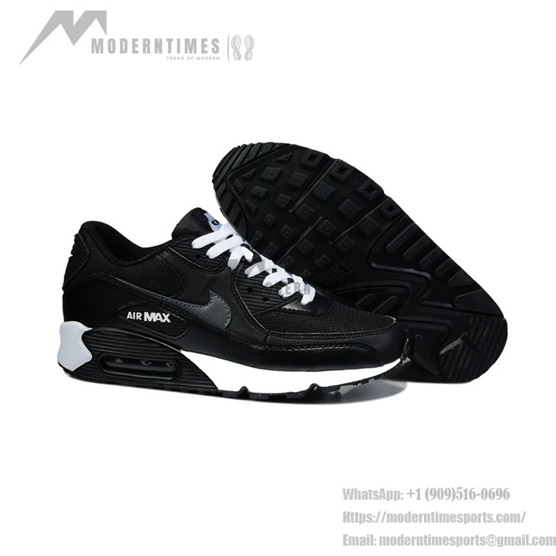 Nike Air Max 90 - Timeless Black and White Sneaker for Everyday Wear