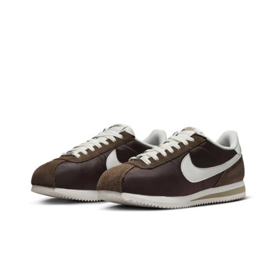 Nike Cortez Baroque Brown DZ2795-200 - Classic Brown and White Sneakers with Retro Style and Comfort